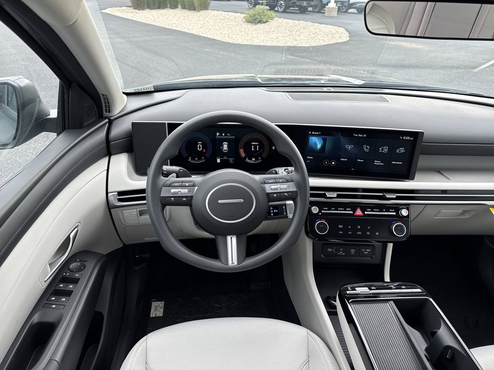 2026 Hyundai TUCSON HYBRID Blue SE