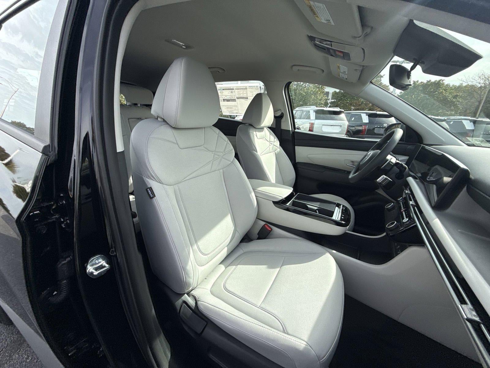 2026 Hyundai TUCSON HYBRID Blue SE