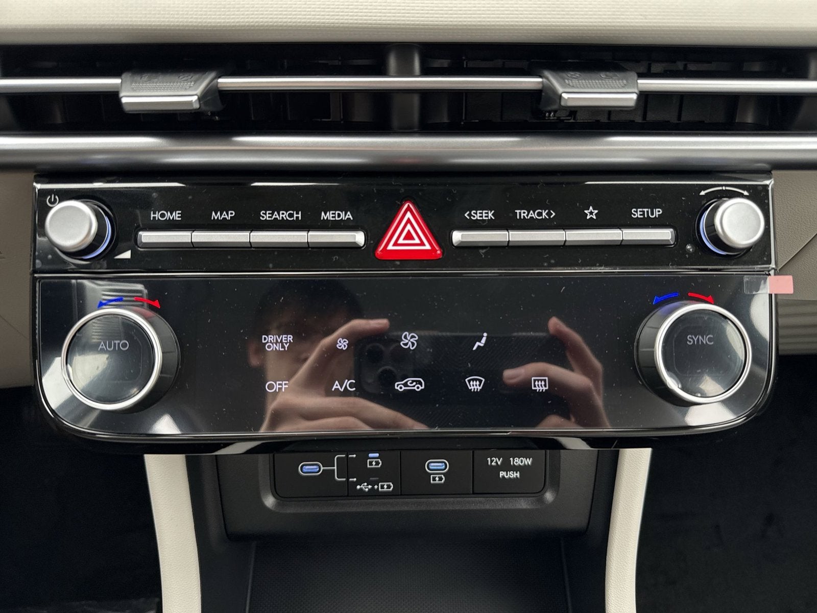 2026 Hyundai TUCSON HYBRID Blue SE