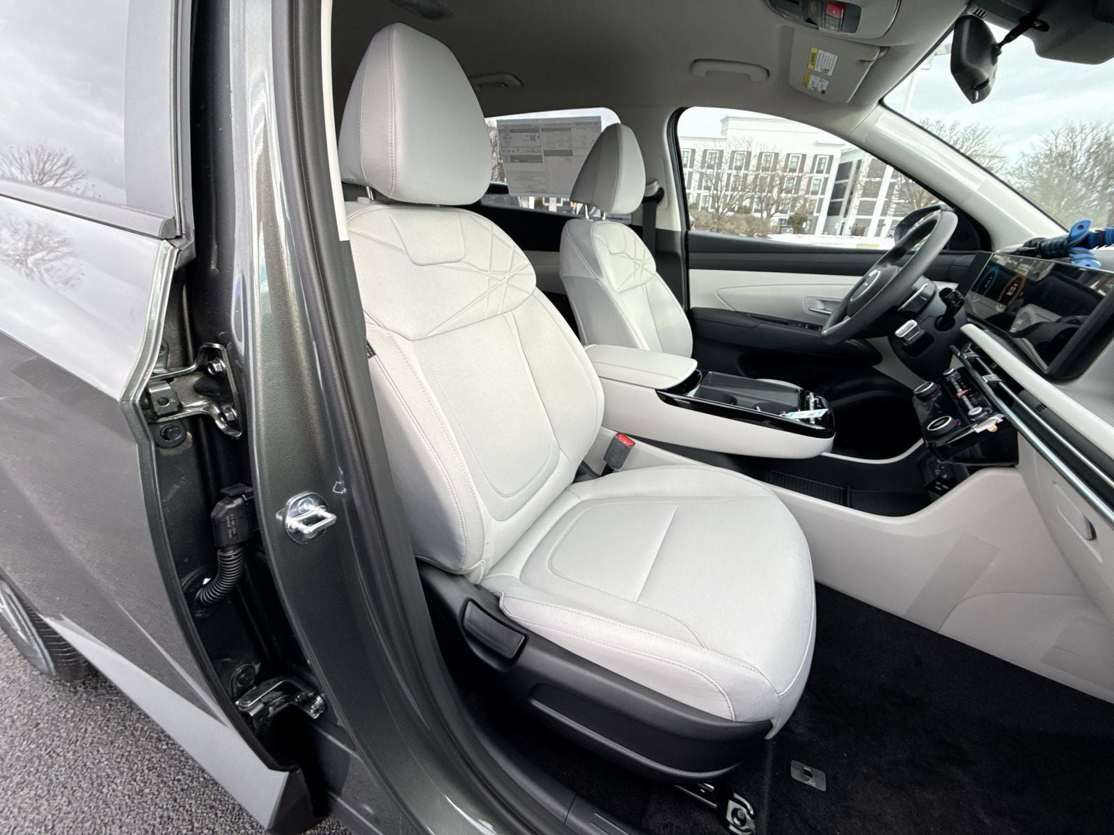 2026 Hyundai TUCSON HYBRID SEL