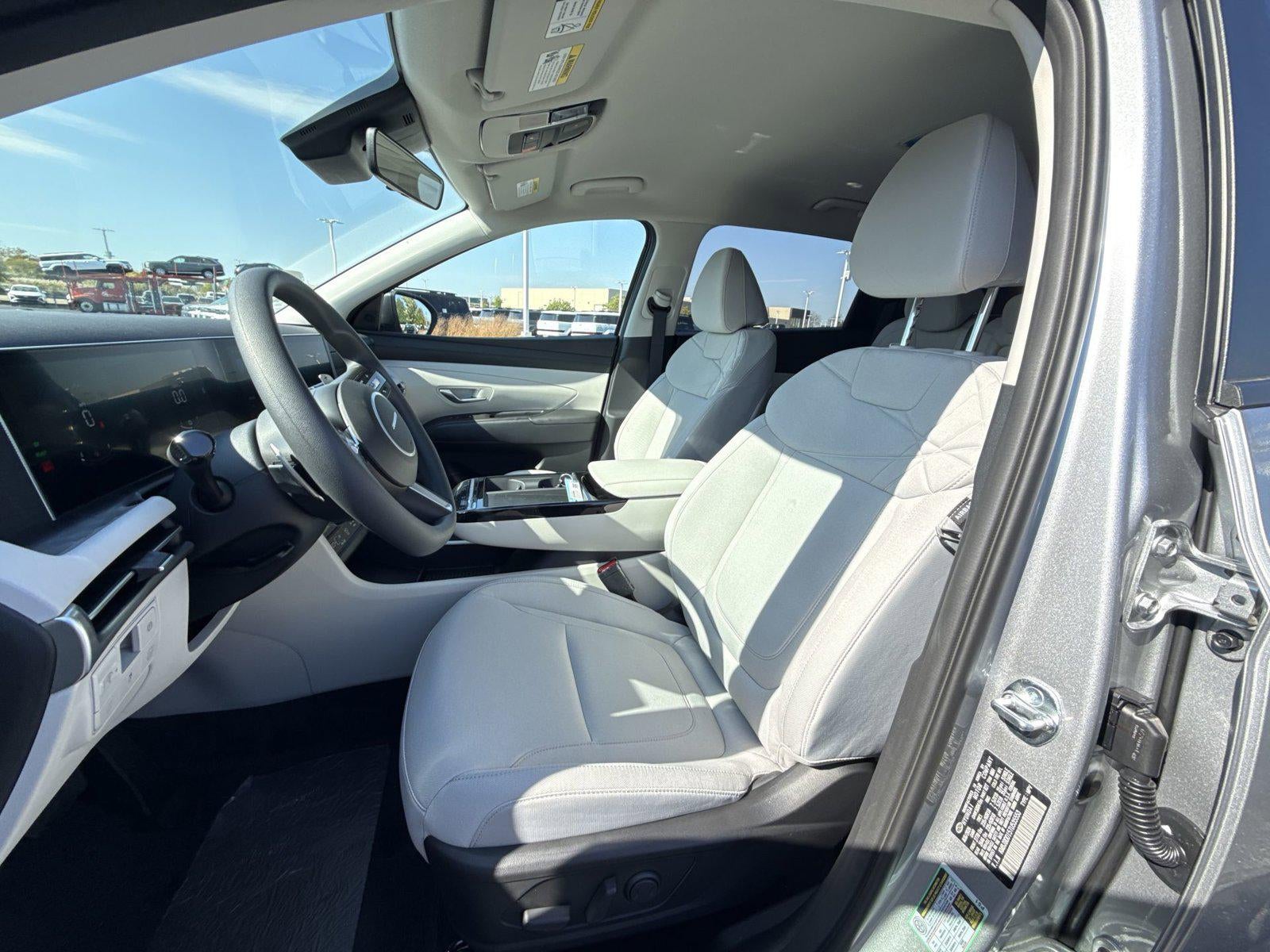 2026 Hyundai TUCSON HYBRID SEL