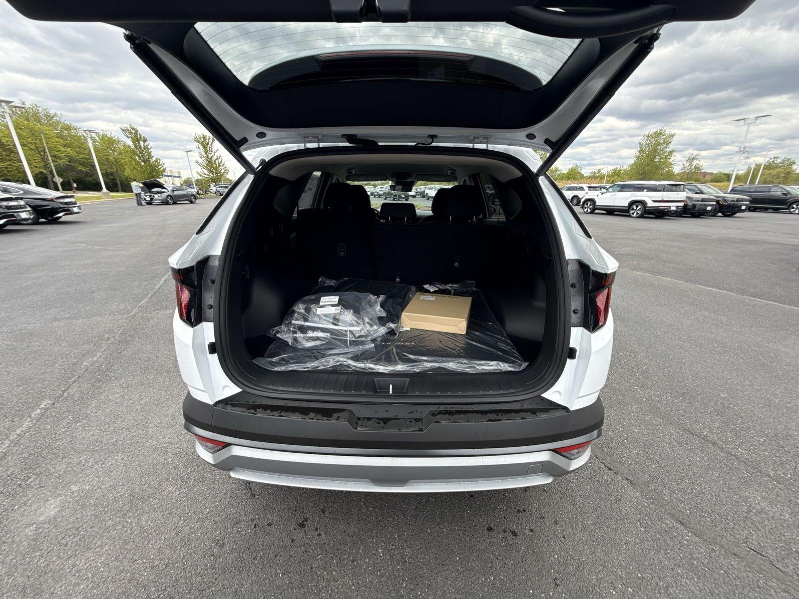 2026 Hyundai TUCSON HYBRID SEL