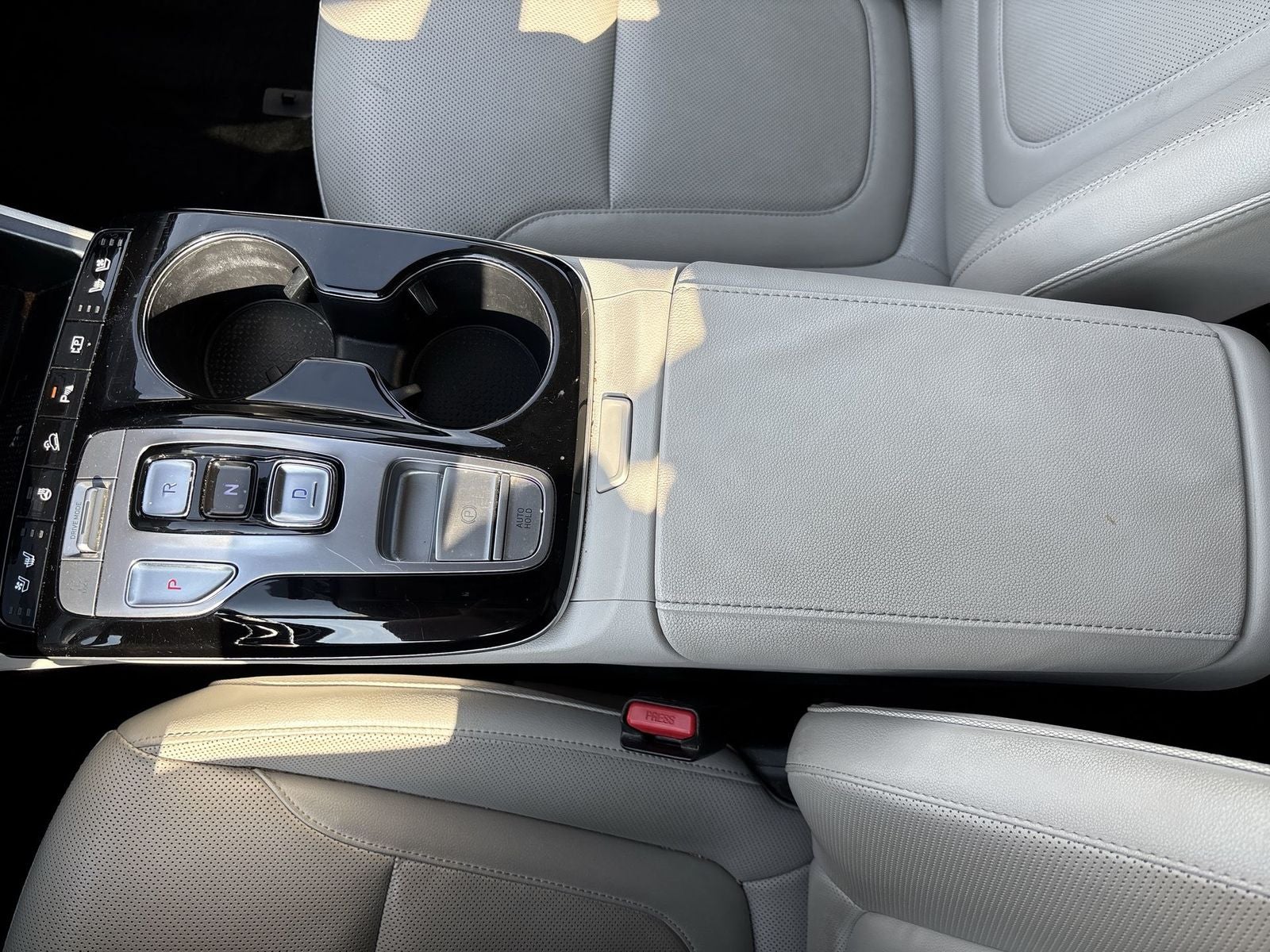2023 Hyundai TUCSON HYBRID Limited