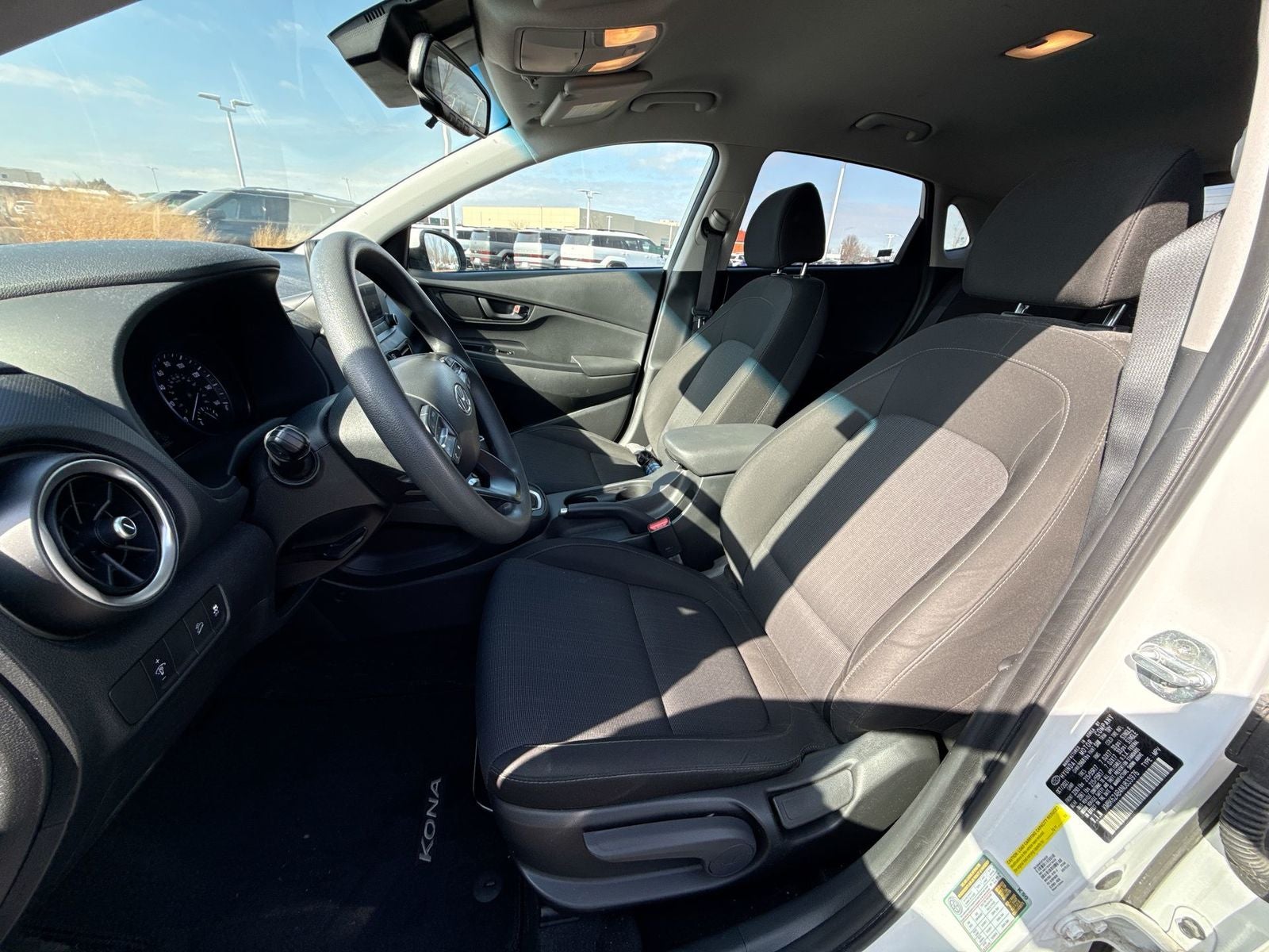 2022 Hyundai KONA SEL