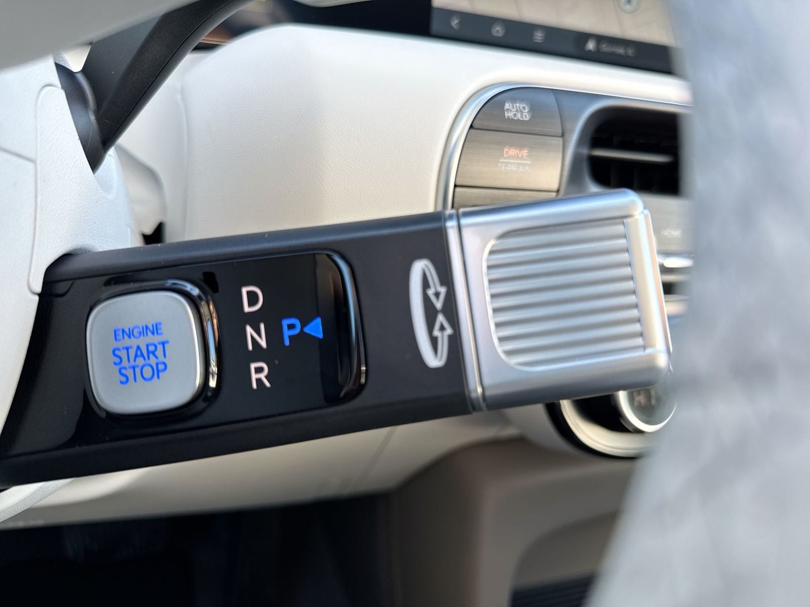 2026 Hyundai PALISADE HYBRID SEL Premium 7 Passenger