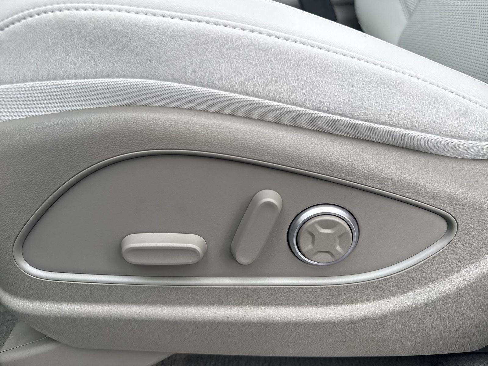 2026 Hyundai PALISADE HYBRID SEL Premium 7 Passenger