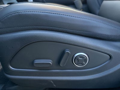 2026 Hyundai PALISADE HYBRID SEL Premium 7 Passenger