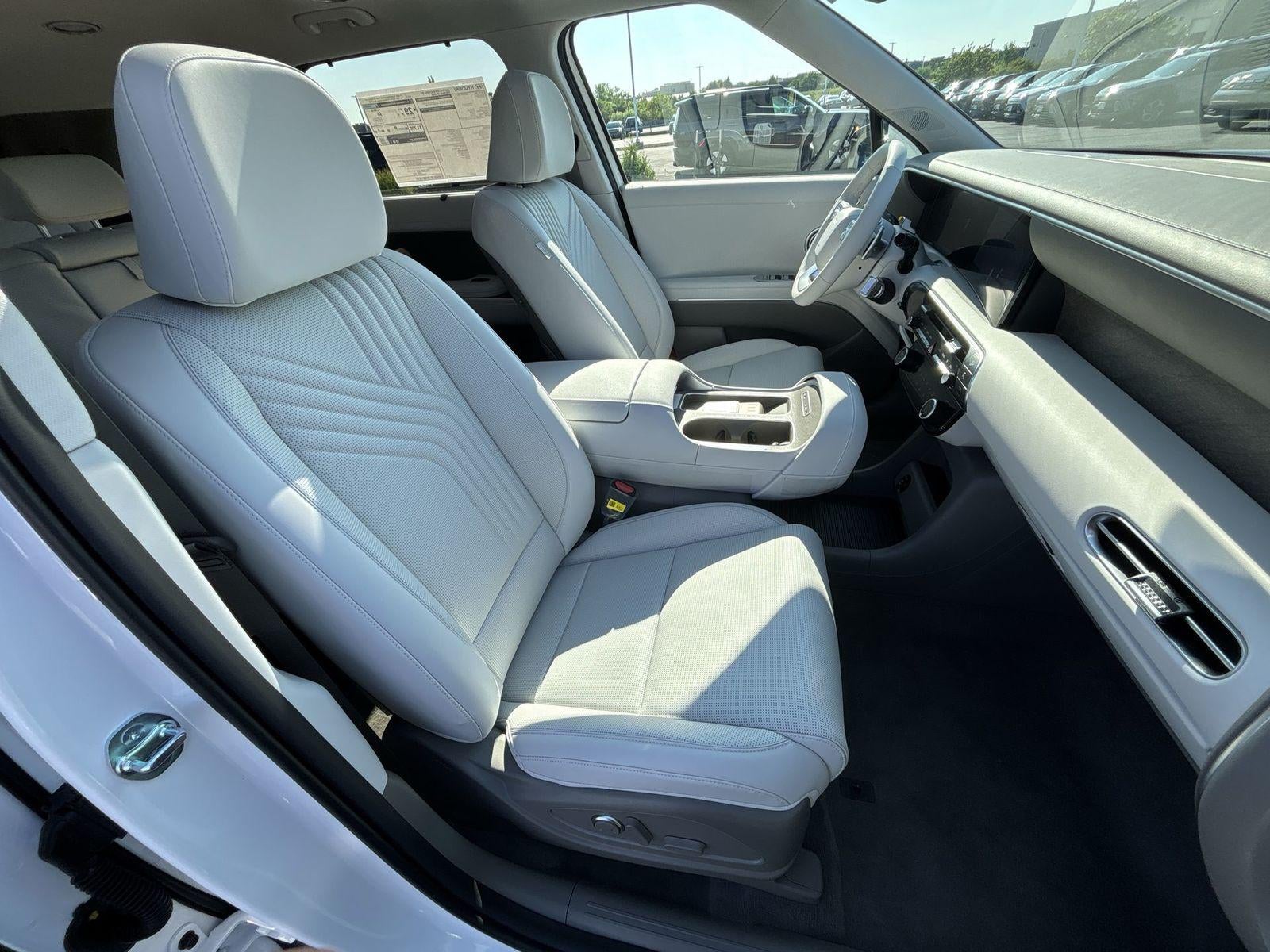 2026 Hyundai PALISADE HYBRID SEL Premium 8 Passenger