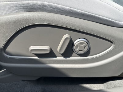 2027 Hyundai PALISADE HYBRID SEL Premium 7 Passenger