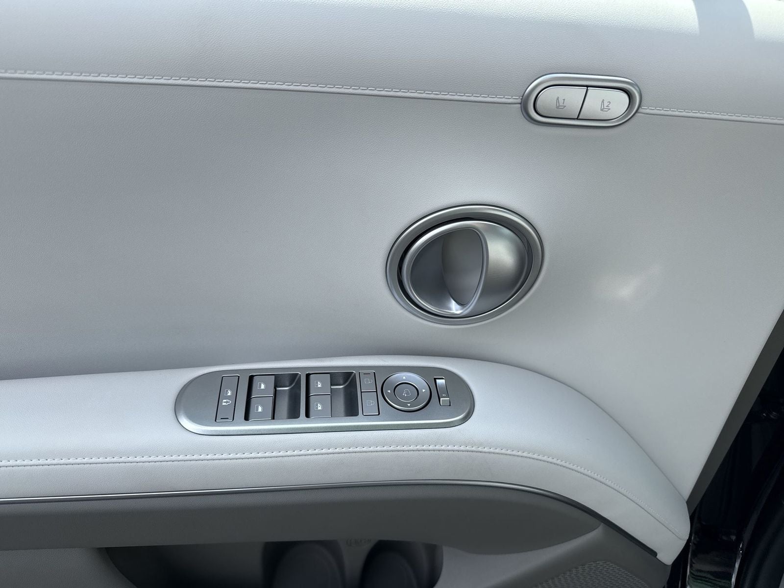 2027 Hyundai PALISADE HYBRID SEL Premium 7 Passenger