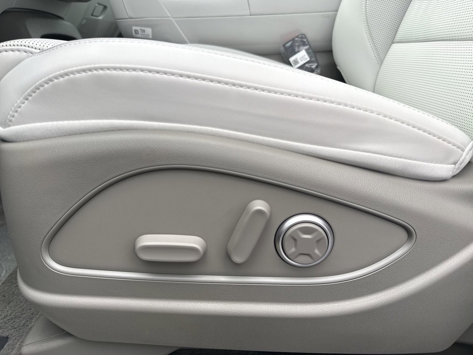 2027 Hyundai PALISADE HYBRID SEL Premium 7 Passenger