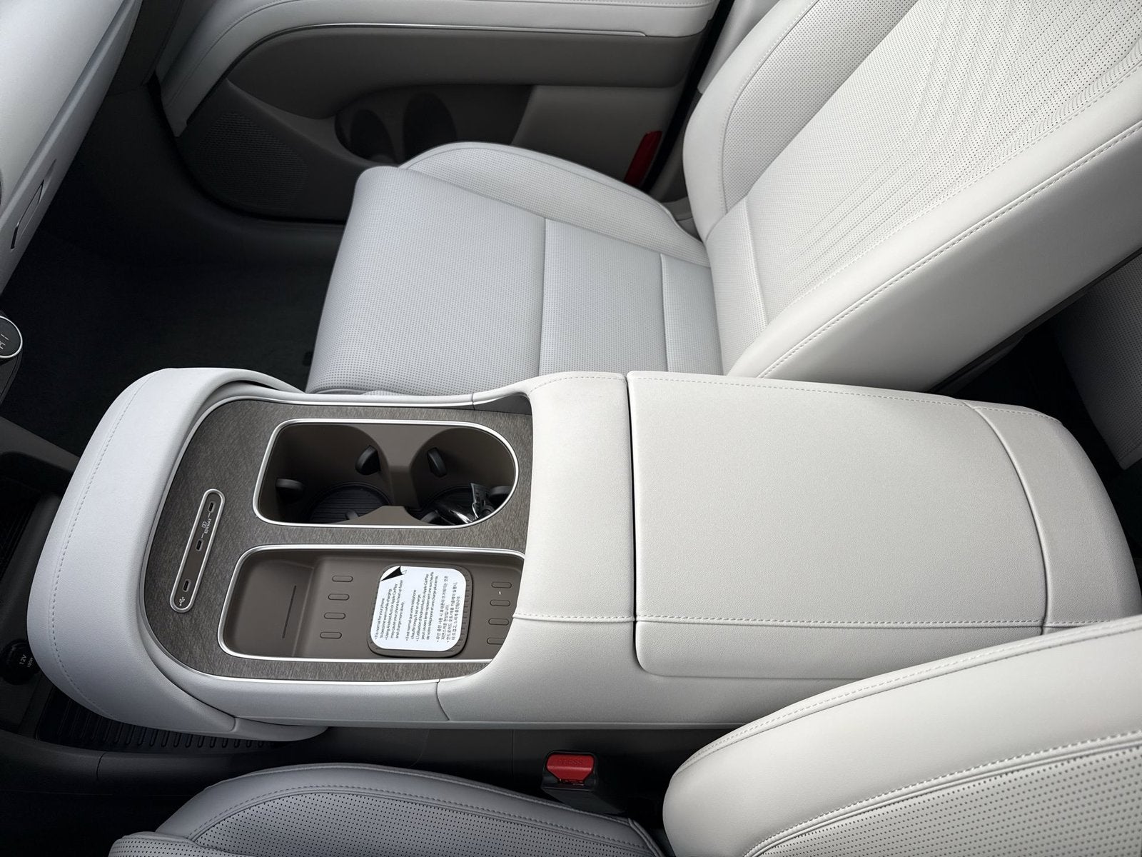 2027 Hyundai PALISADE HYBRID SEL Premium 7 Passenger