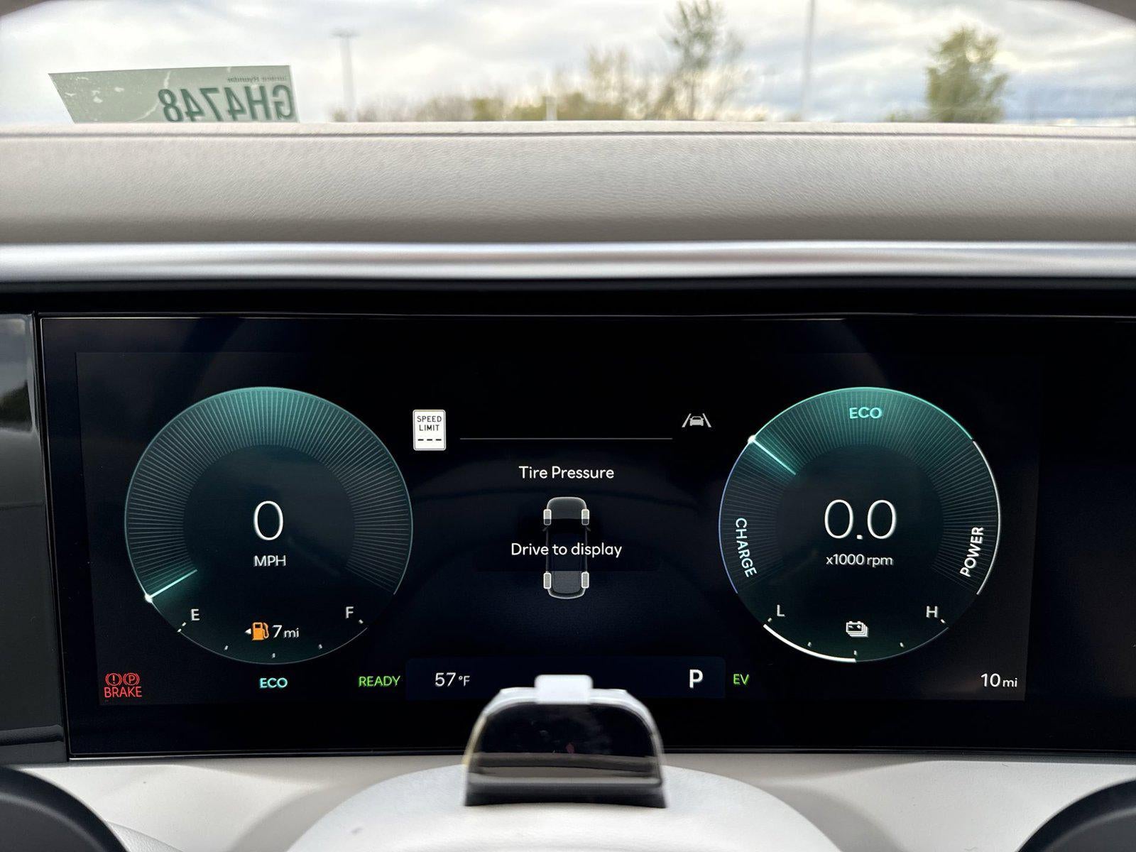 2027 Hyundai PALISADE HYBRID SEL Premium 7 Passenger