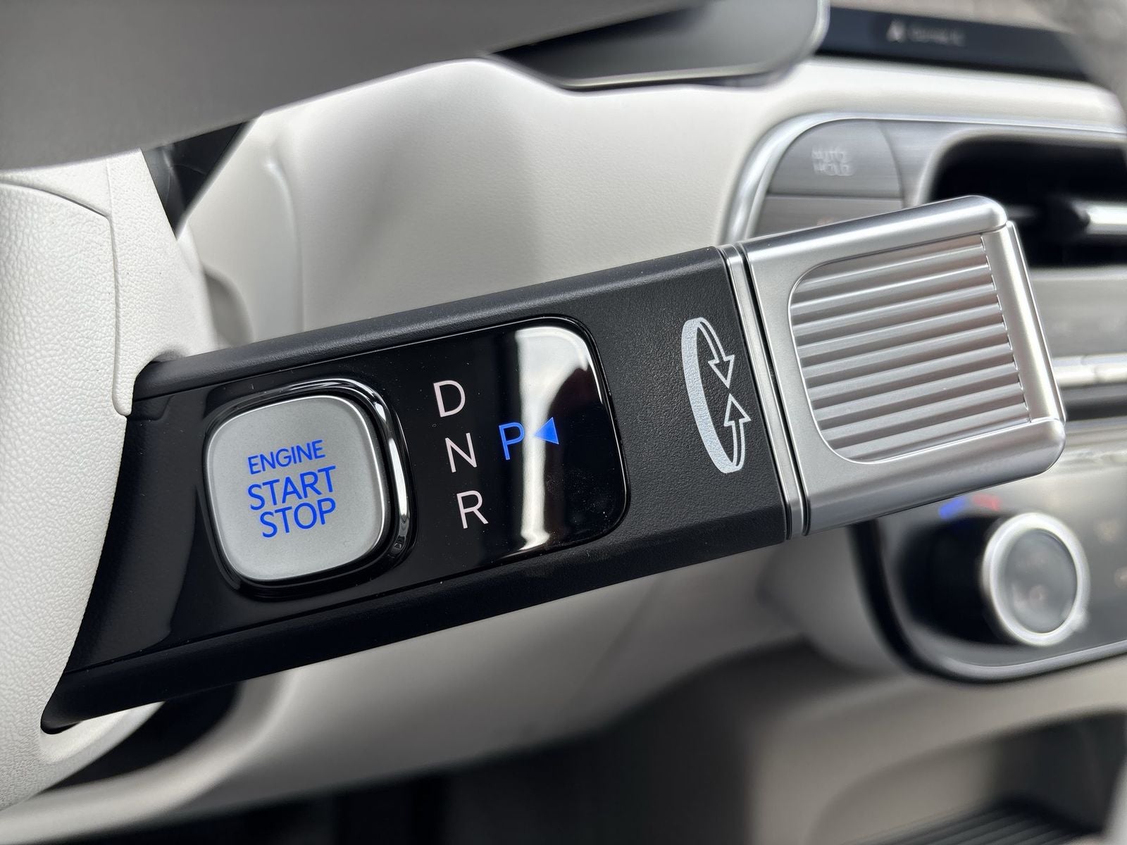 2026 Hyundai PALISADE HYBRID SEL Premium 7 Passenger