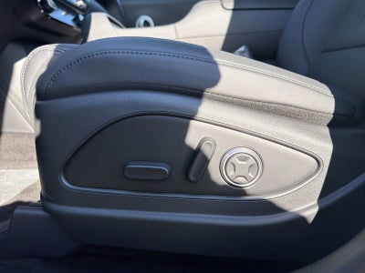 2027 Hyundai PALISADE HYBRID SEL Premium 7 Passenger