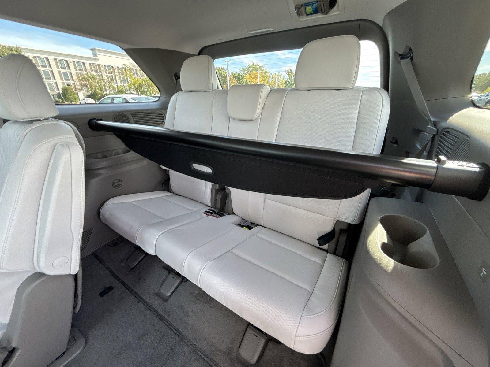 2027 Hyundai PALISADE HYBRID SEL Premium 7 Passenger