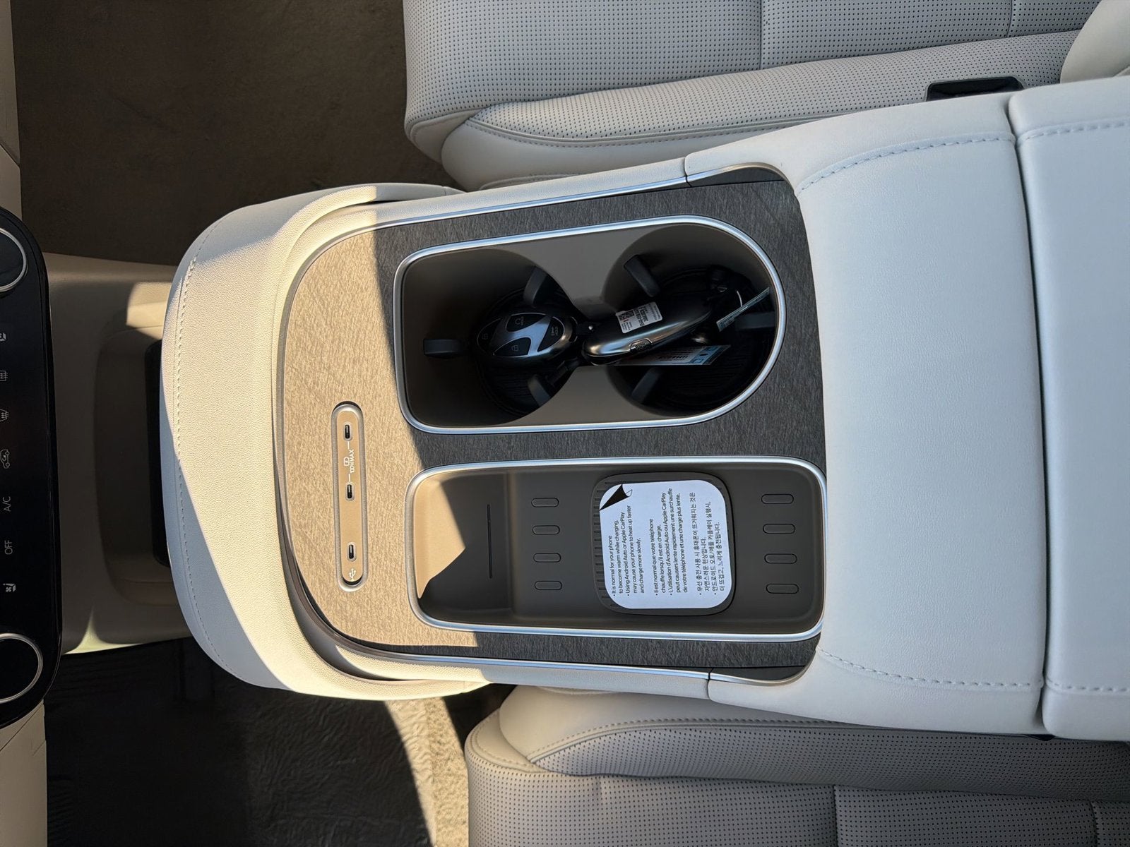 2027 Hyundai PALISADE HYBRID SEL Premium 8 Passenger