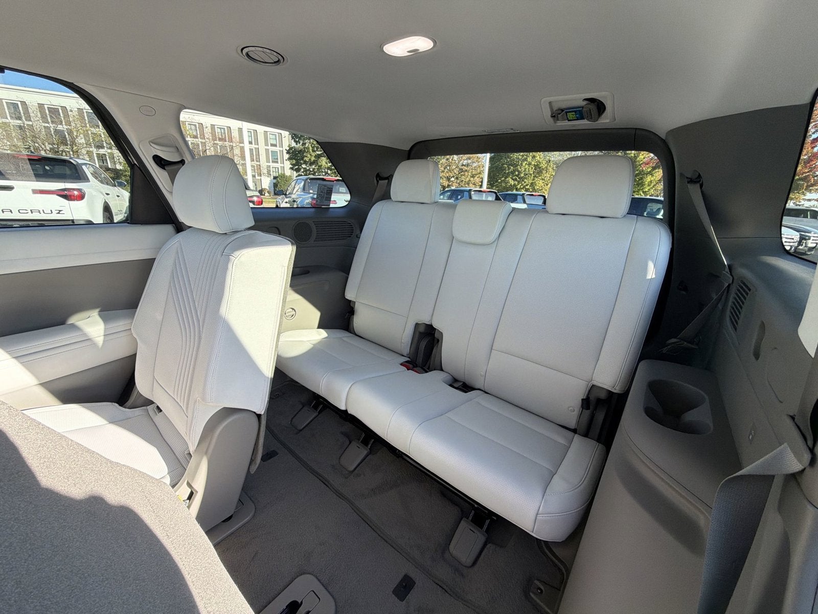 2027 Hyundai PALISADE HYBRID SEL Premium 8 Passenger
