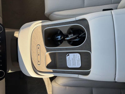 2027 Hyundai PALISADE HYBRID SEL Premium 8 Passenger