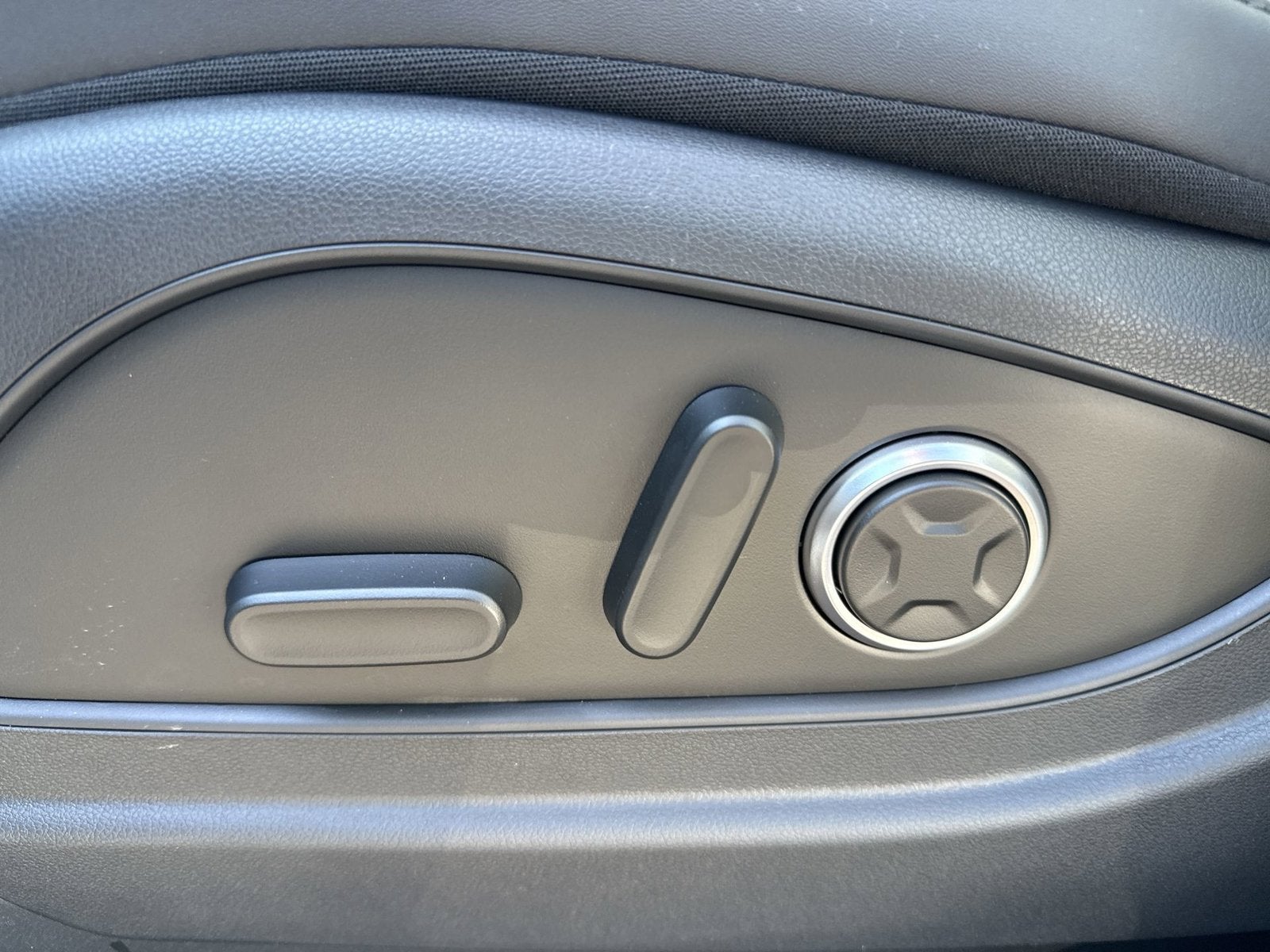 2027 Hyundai PALISADE HYBRID SEL Premium 7 Passenger