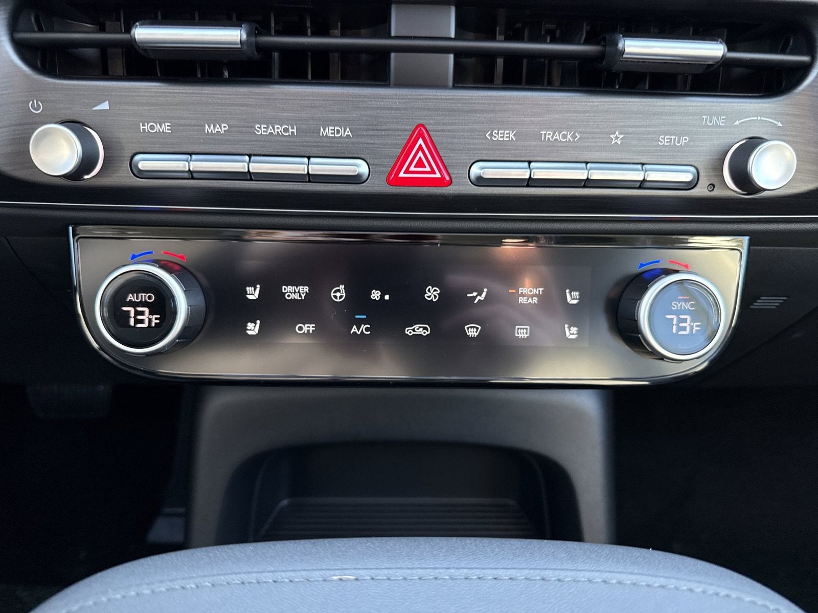 2027 Hyundai PALISADE HYBRID SEL Premium 7 Passenger