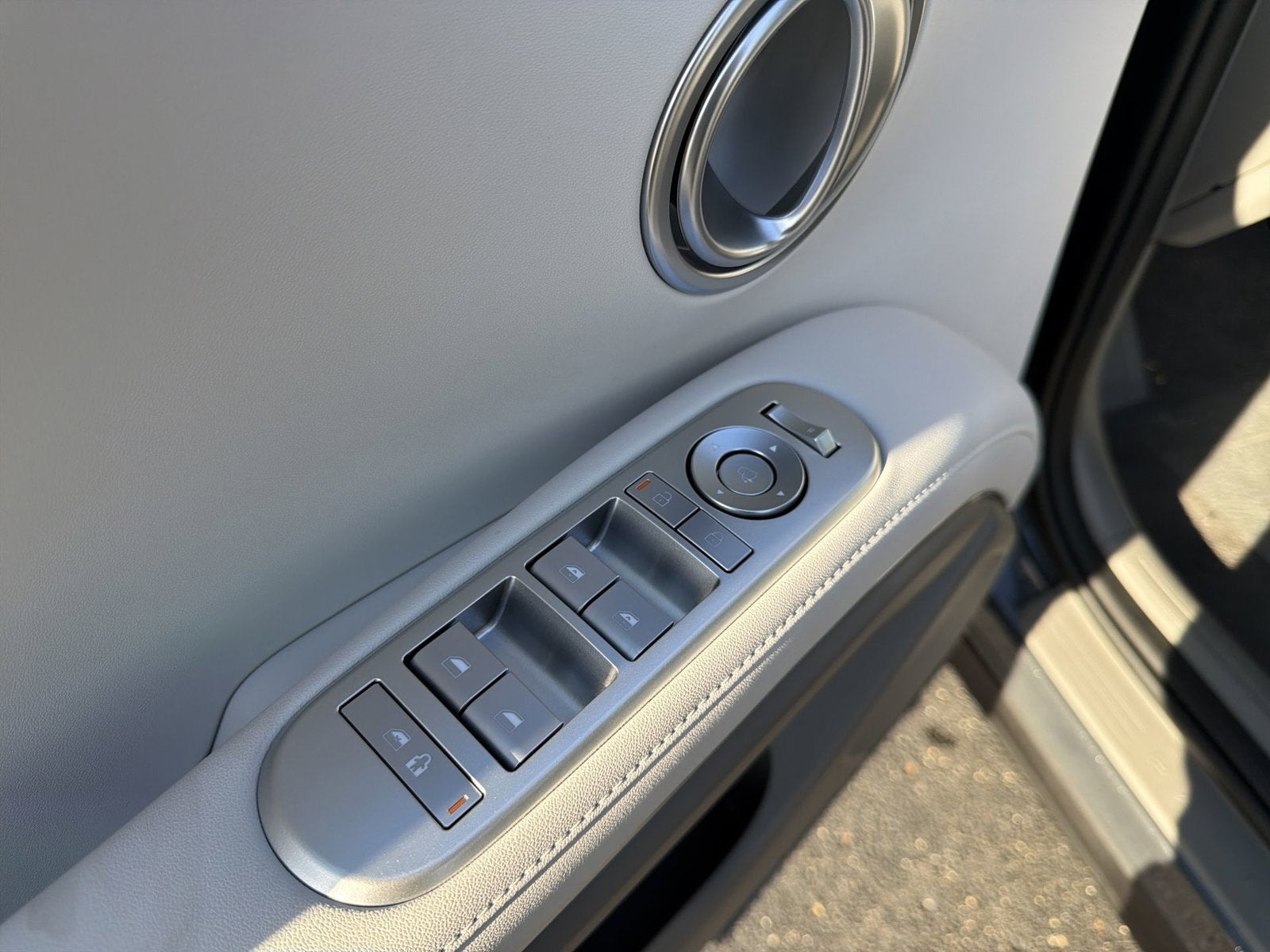 2027 Hyundai PALISADE HYBRID SEL Premium 7 Passenger