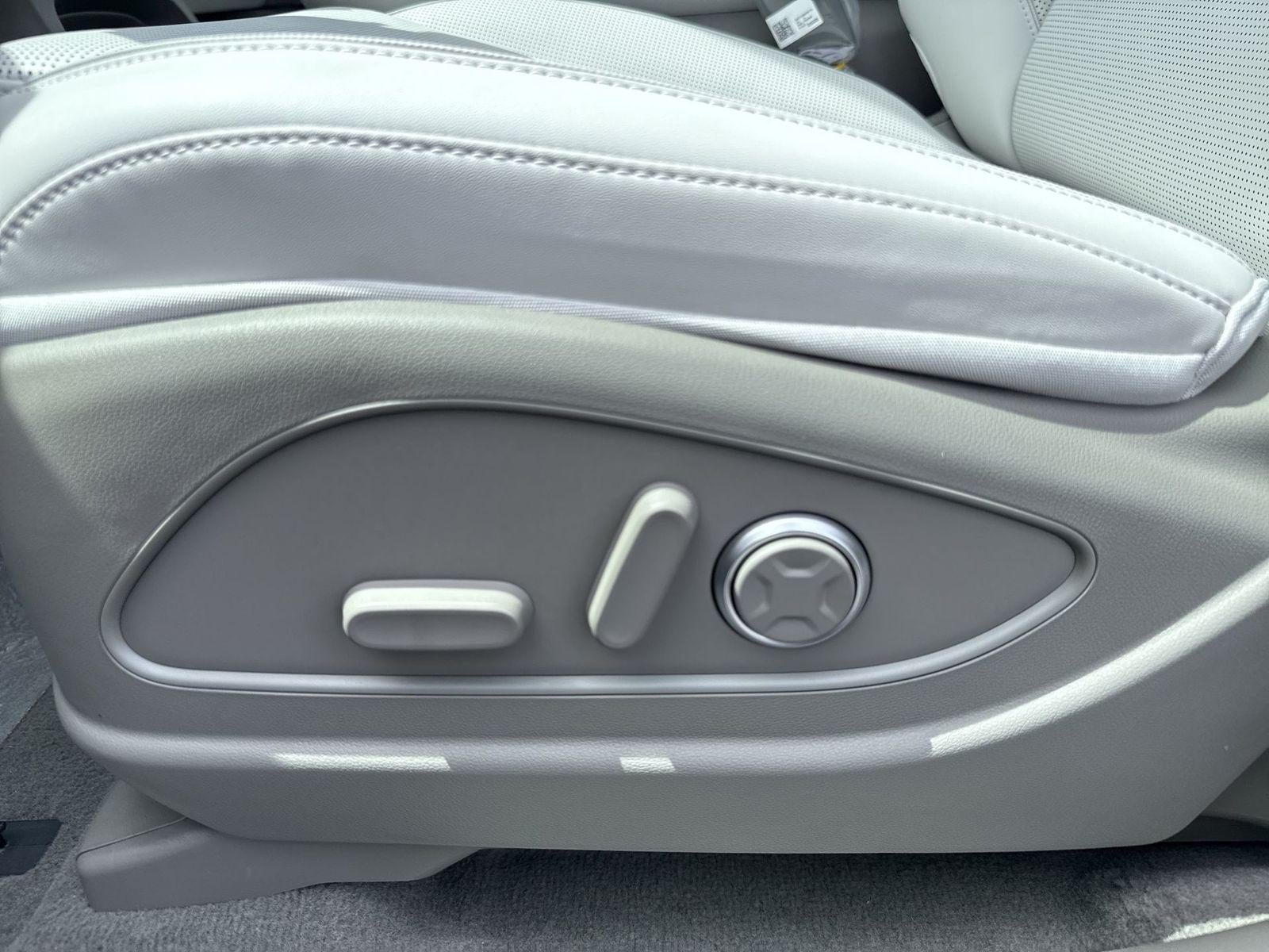 2026 Hyundai PALISADE HYBRID SEL Premium 8 Passenger