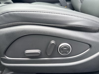 2026 Hyundai PALISADE HYBRID SEL Premium 8 Passenger