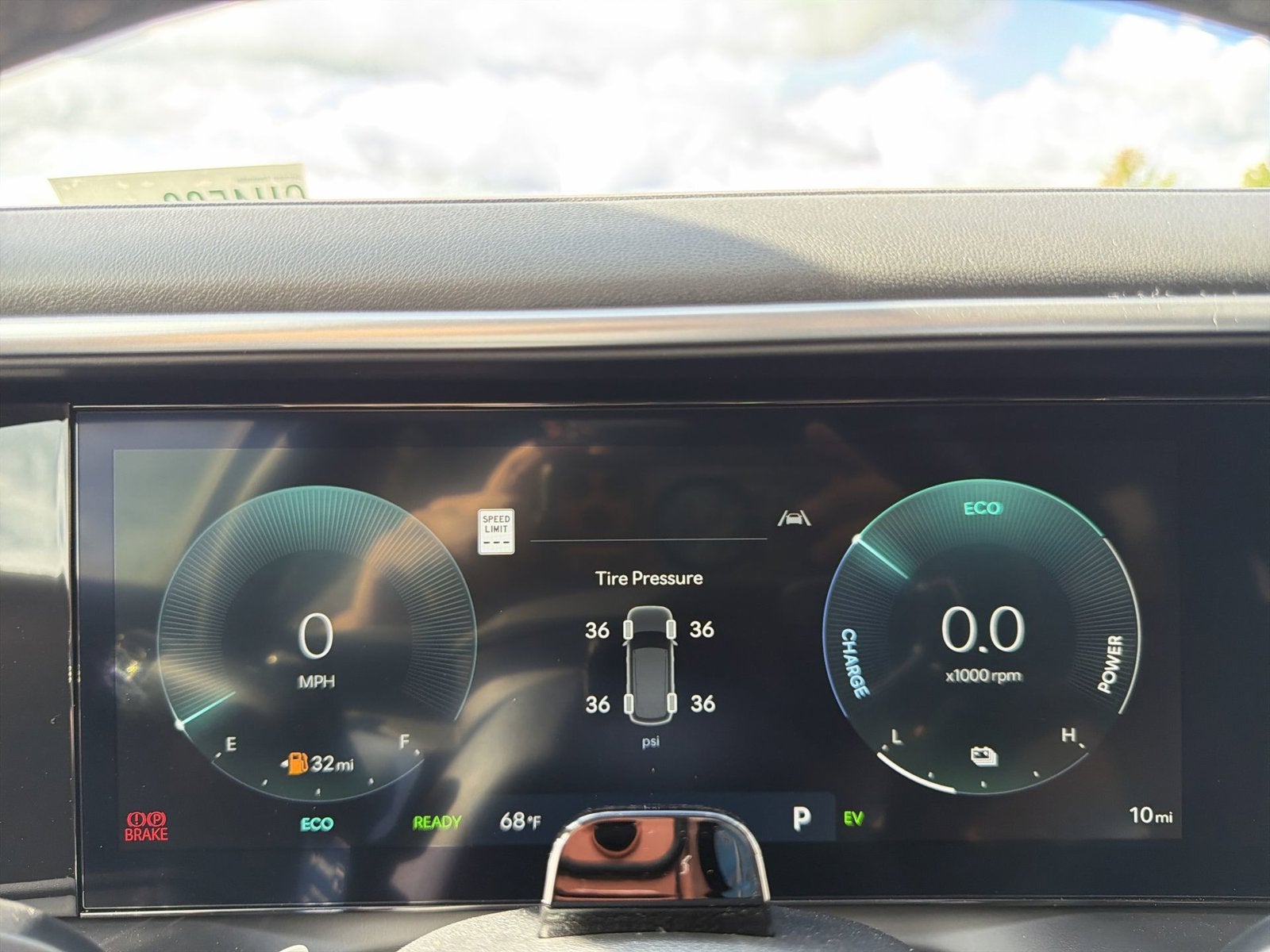 2027 Hyundai PALISADE HYBRID SEL Premium 7 Passenger