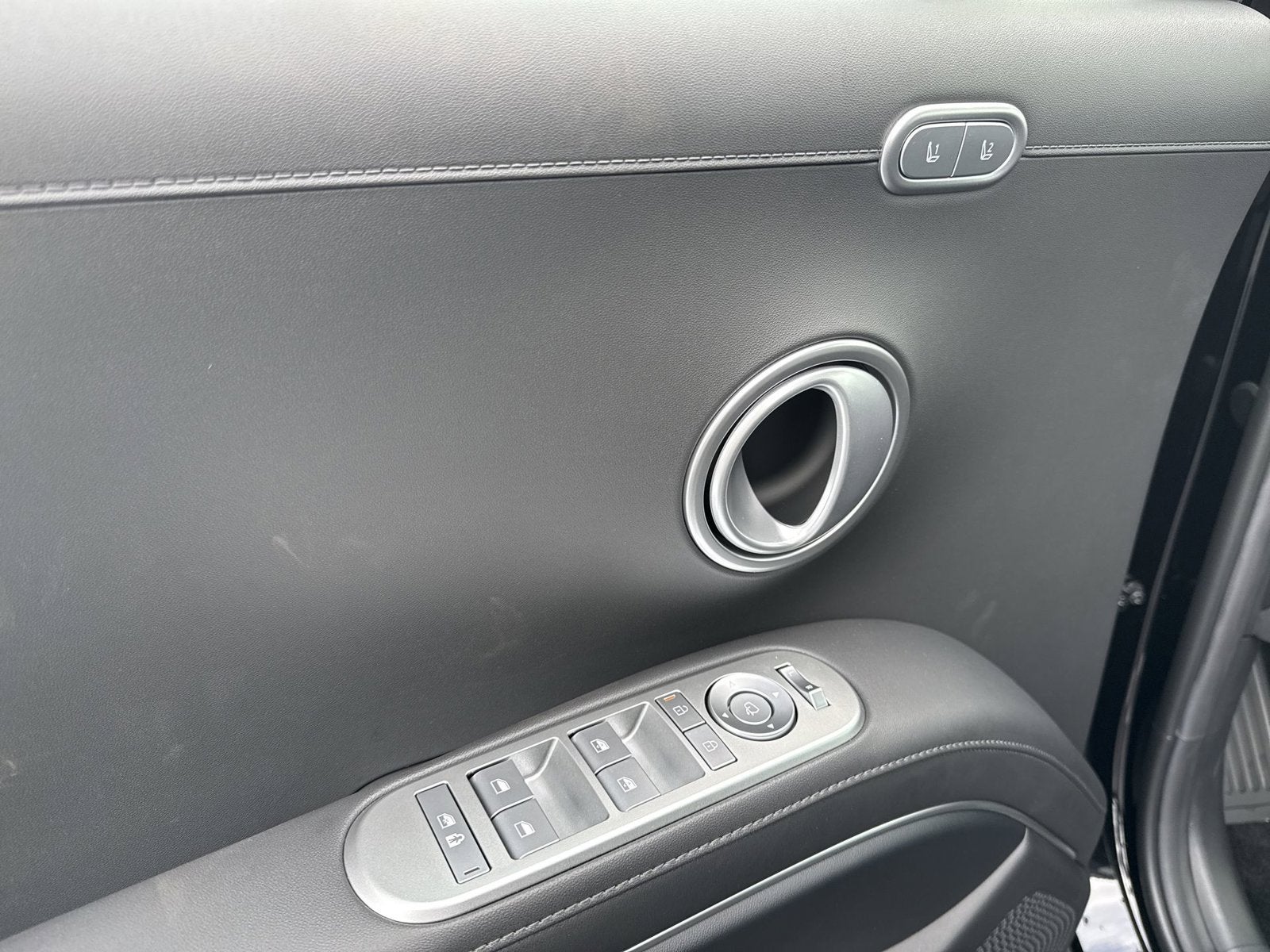 2027 Hyundai PALISADE HYBRID SEL Premium 7 Passenger