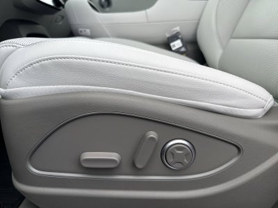 2027 Hyundai PALISADE SEL 7 Passenger