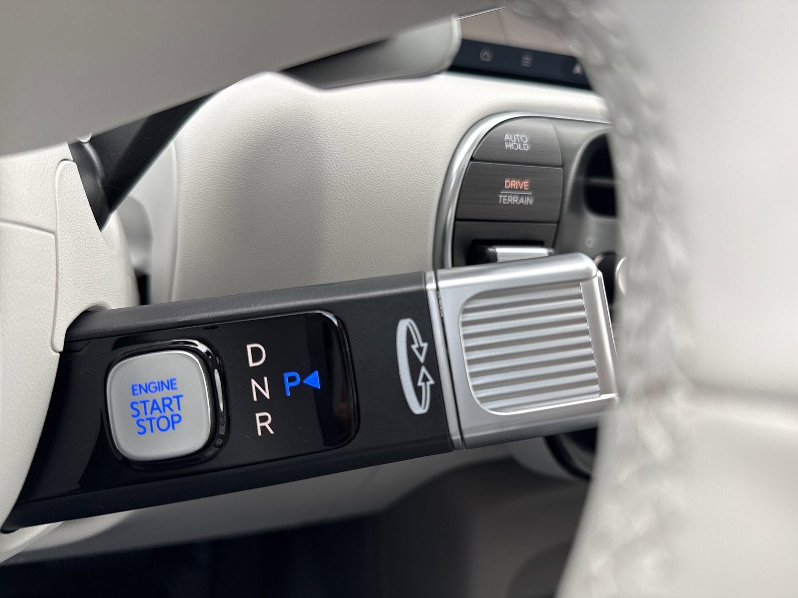 2027 Hyundai PALISADE SEL 7 Passenger