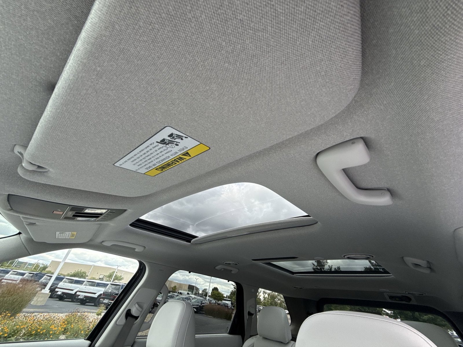 2027 Hyundai PALISADE SEL 7 Passenger