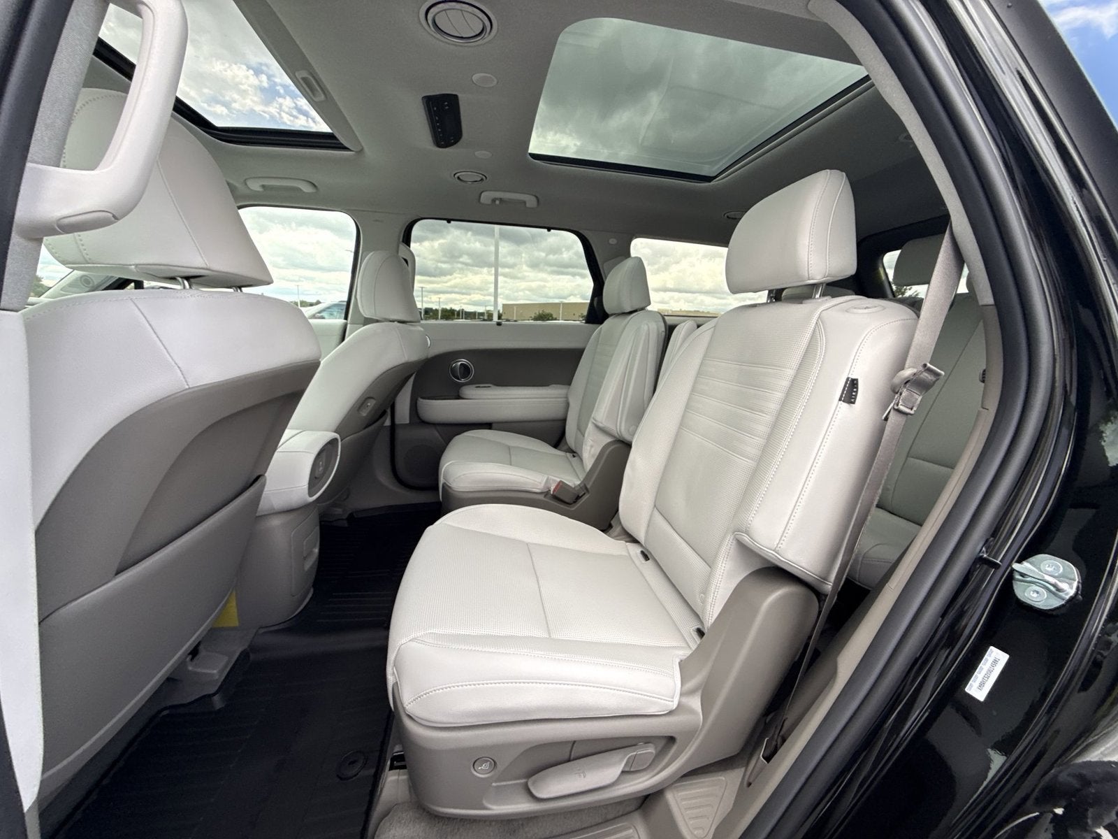 2027 Hyundai PALISADE SEL 7 Passenger