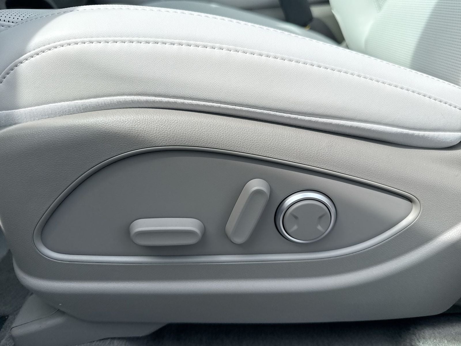 2026 Hyundai PALISADE HYBRID Blue SEL 7 Passenger