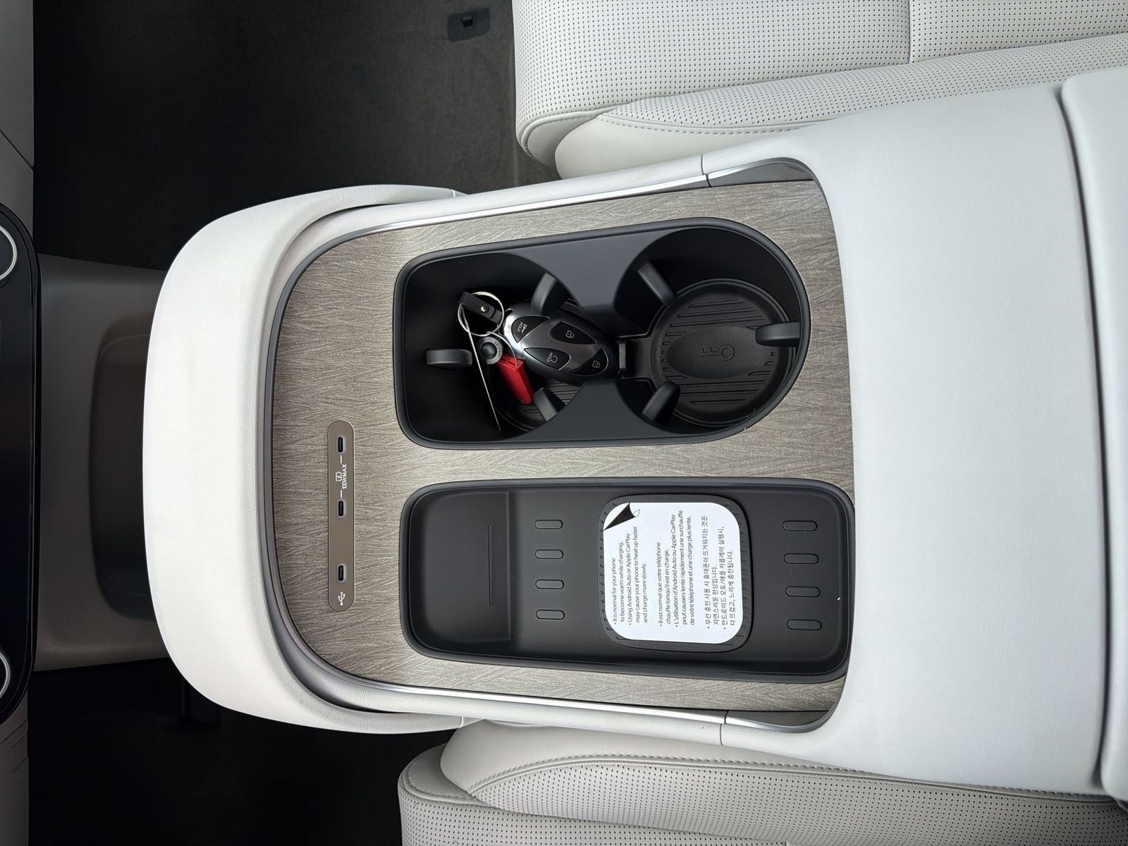 2027 Hyundai PALISADE SEL 7 Passenger