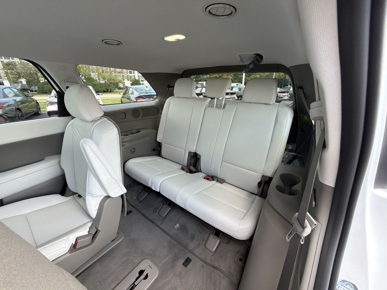 2027 Hyundai PALISADE SEL 7 Passenger