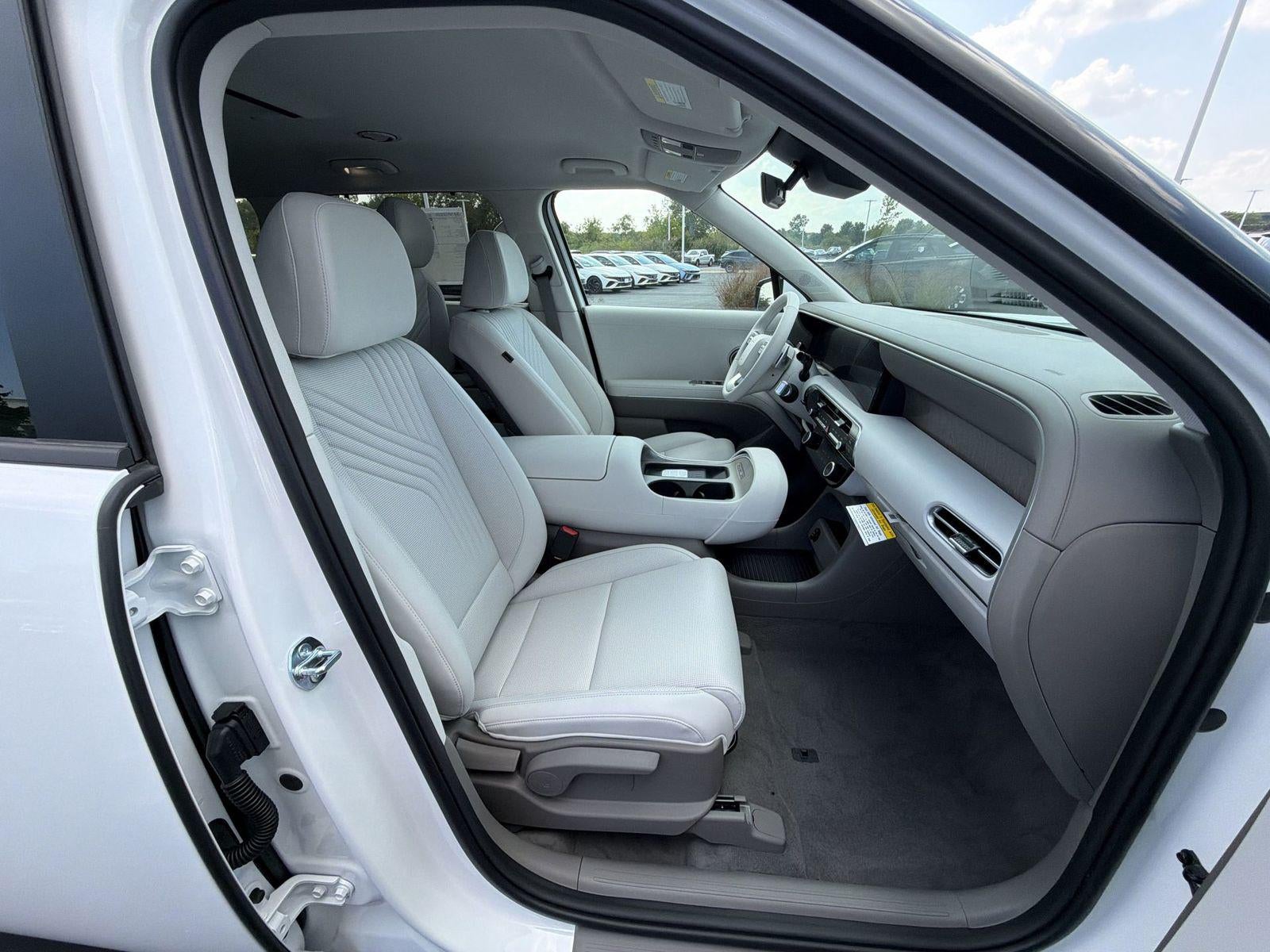 2027 Hyundai PALISADE SEL 7 Passenger