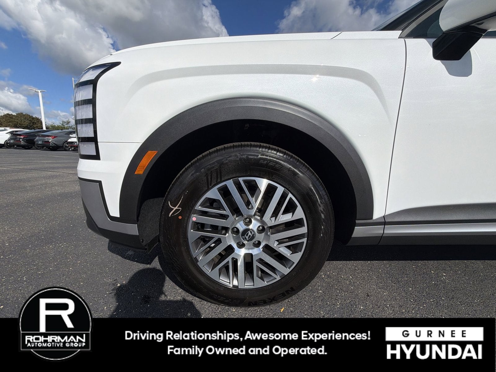 2027 Hyundai PALISADE SEL 7 Passenger