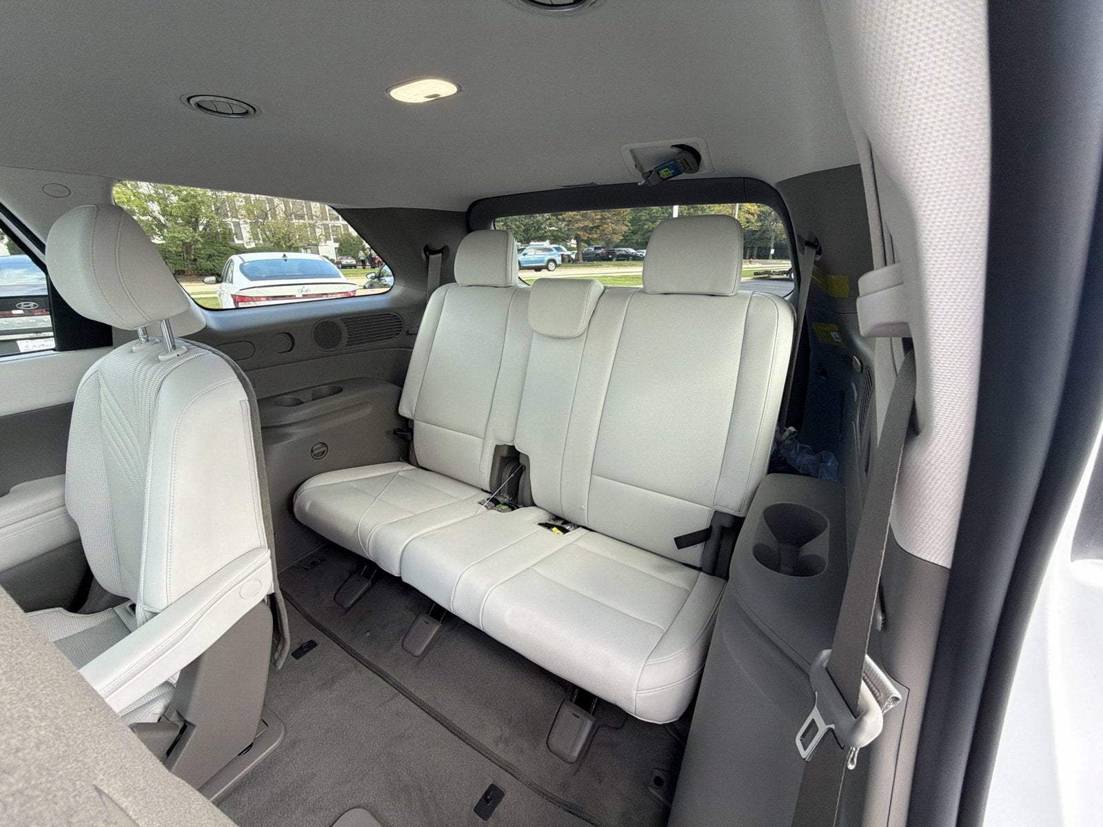 2027 Hyundai PALISADE SEL 7 Passenger