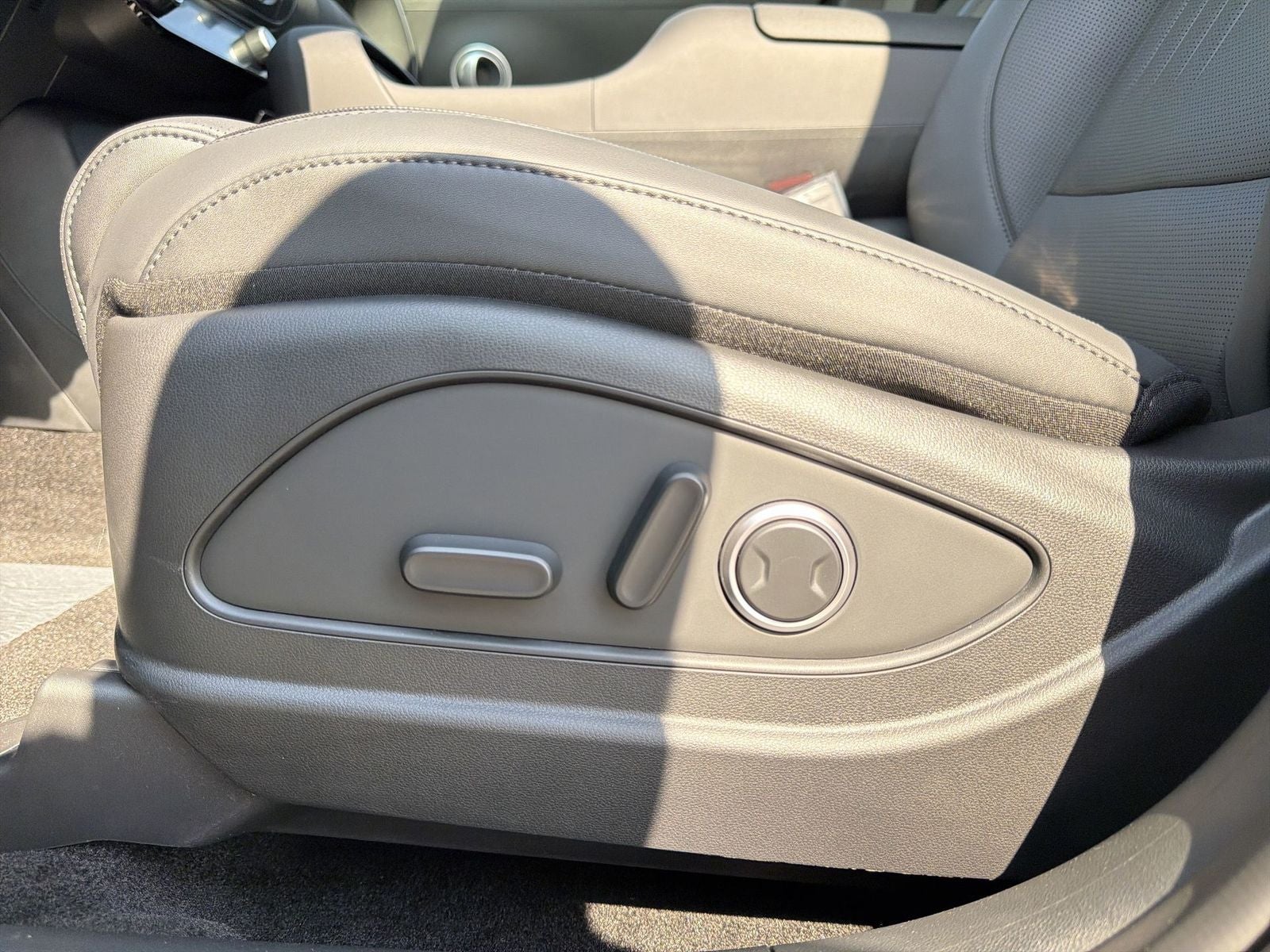 2027 Hyundai PALISADE SEL 7 Passenger