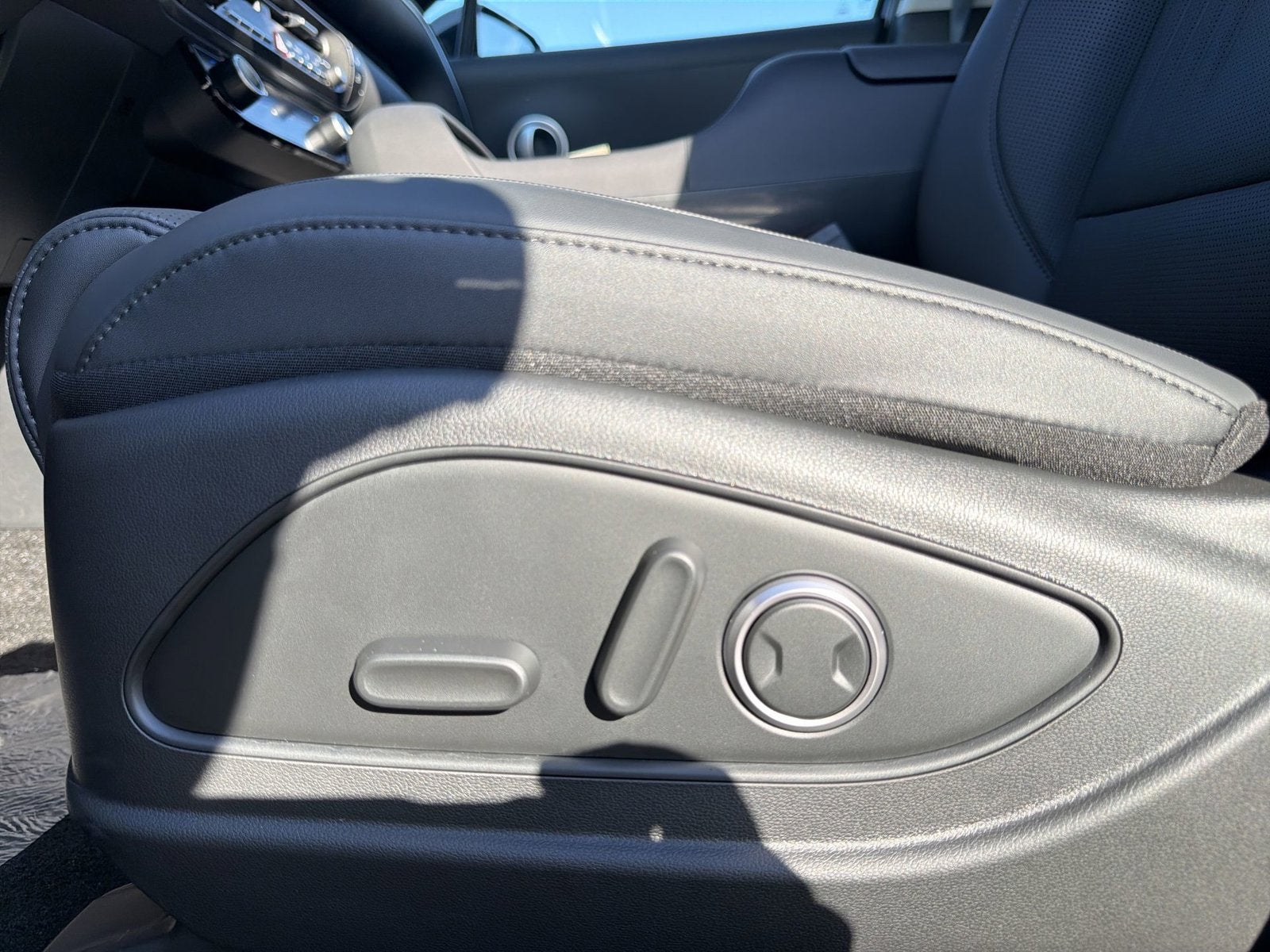 2027 Hyundai PALISADE SEL 7 Passenger