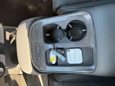 2027 Hyundai PALISADE SEL 7 Passenger