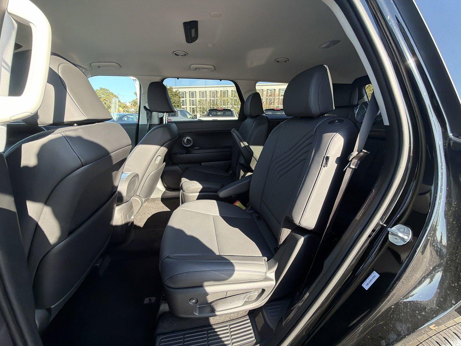 2027 Hyundai PALISADE SEL 7 Passenger