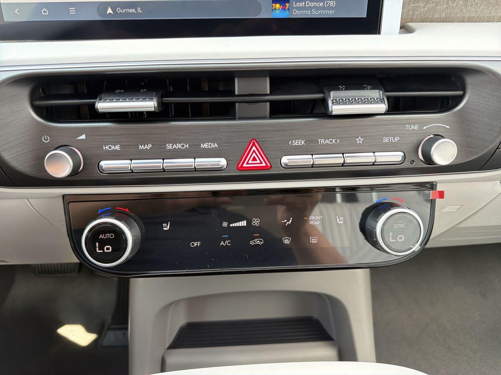 2027 Hyundai PALISADE SEL 8 Passenger