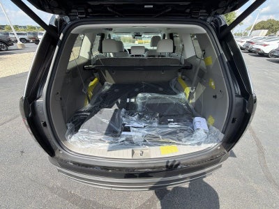 2027 Hyundai PALISADE SEL 8 Passenger
