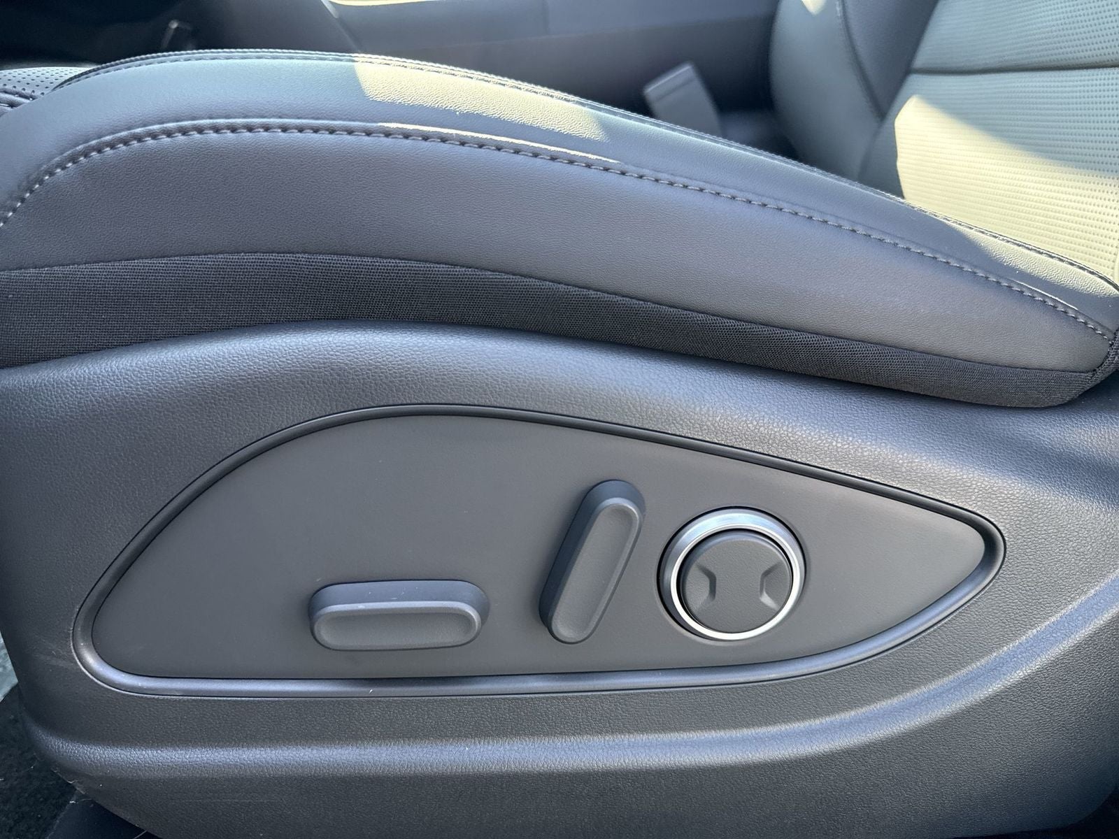 2026 Hyundai PALISADE HYBRID SEL 7 Passenger