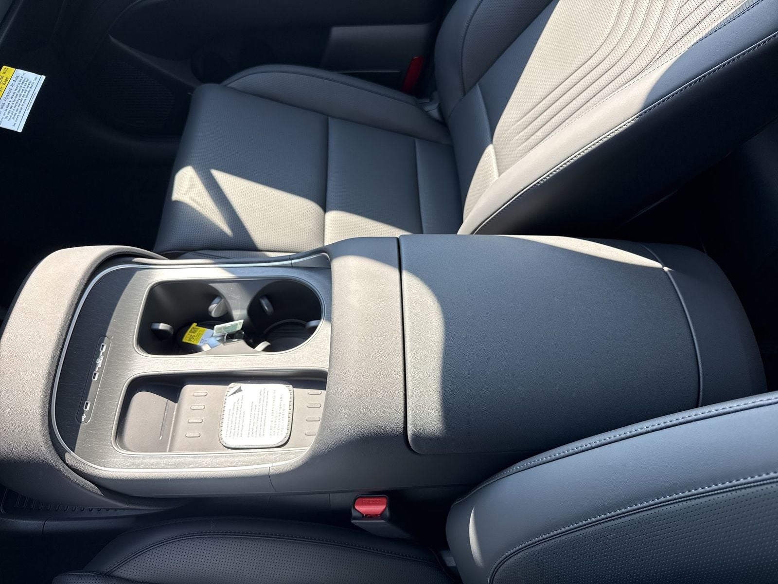 2026 Hyundai PALISADE HYBRID SEL 7 Passenger
