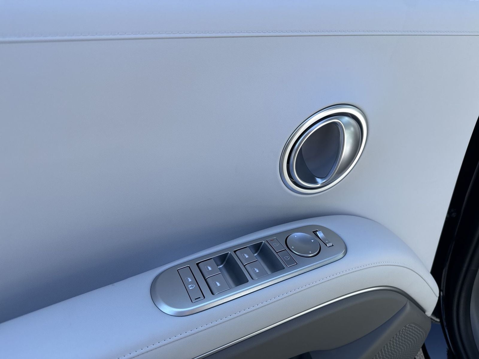 2026 Hyundai PALISADE HYBRID SEL 8 Passenger