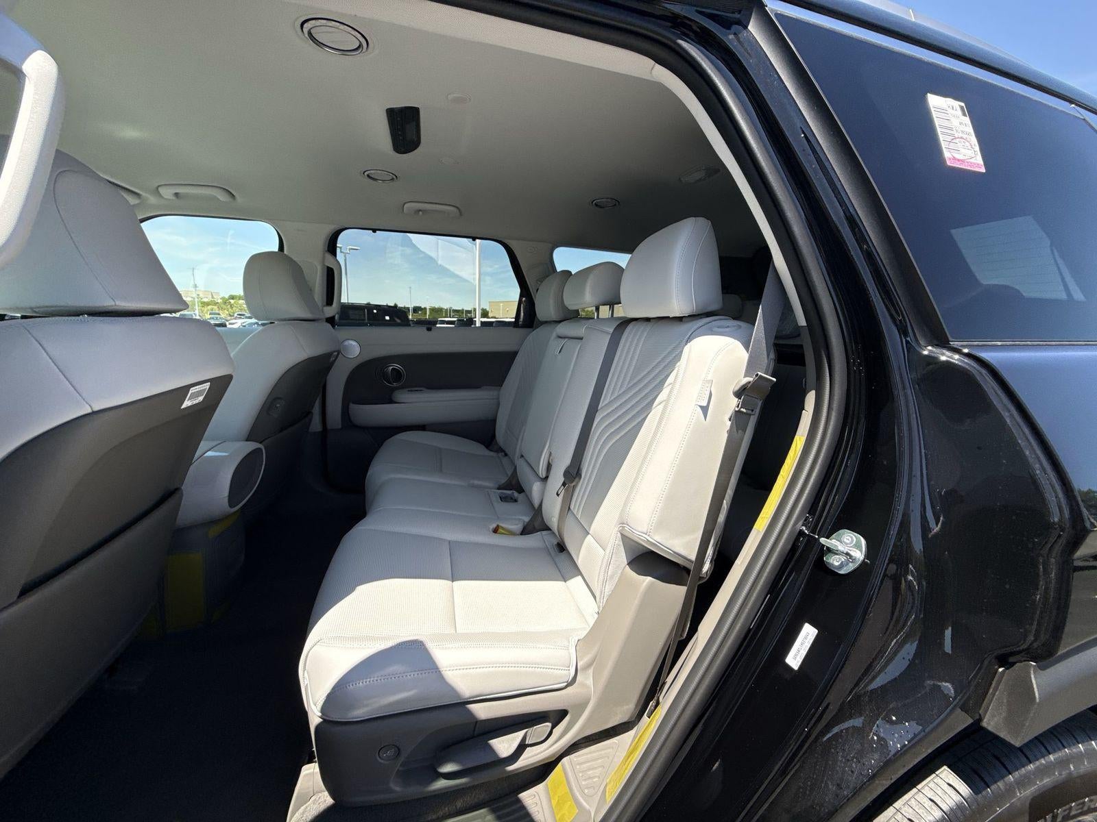2026 Hyundai PALISADE HYBRID SEL 8 Passenger